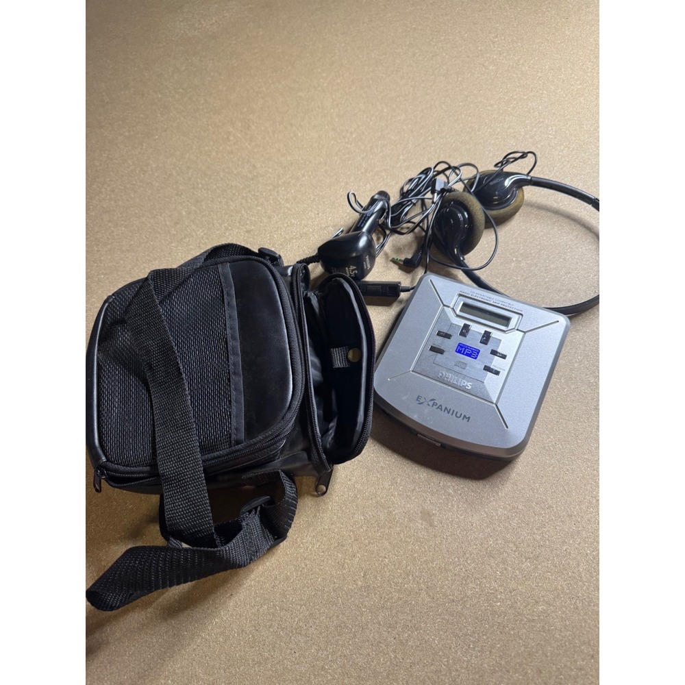 Philips Expanium EXP103 Portable MP3 CD Player Koss Headphones Car Kit‎ Bag